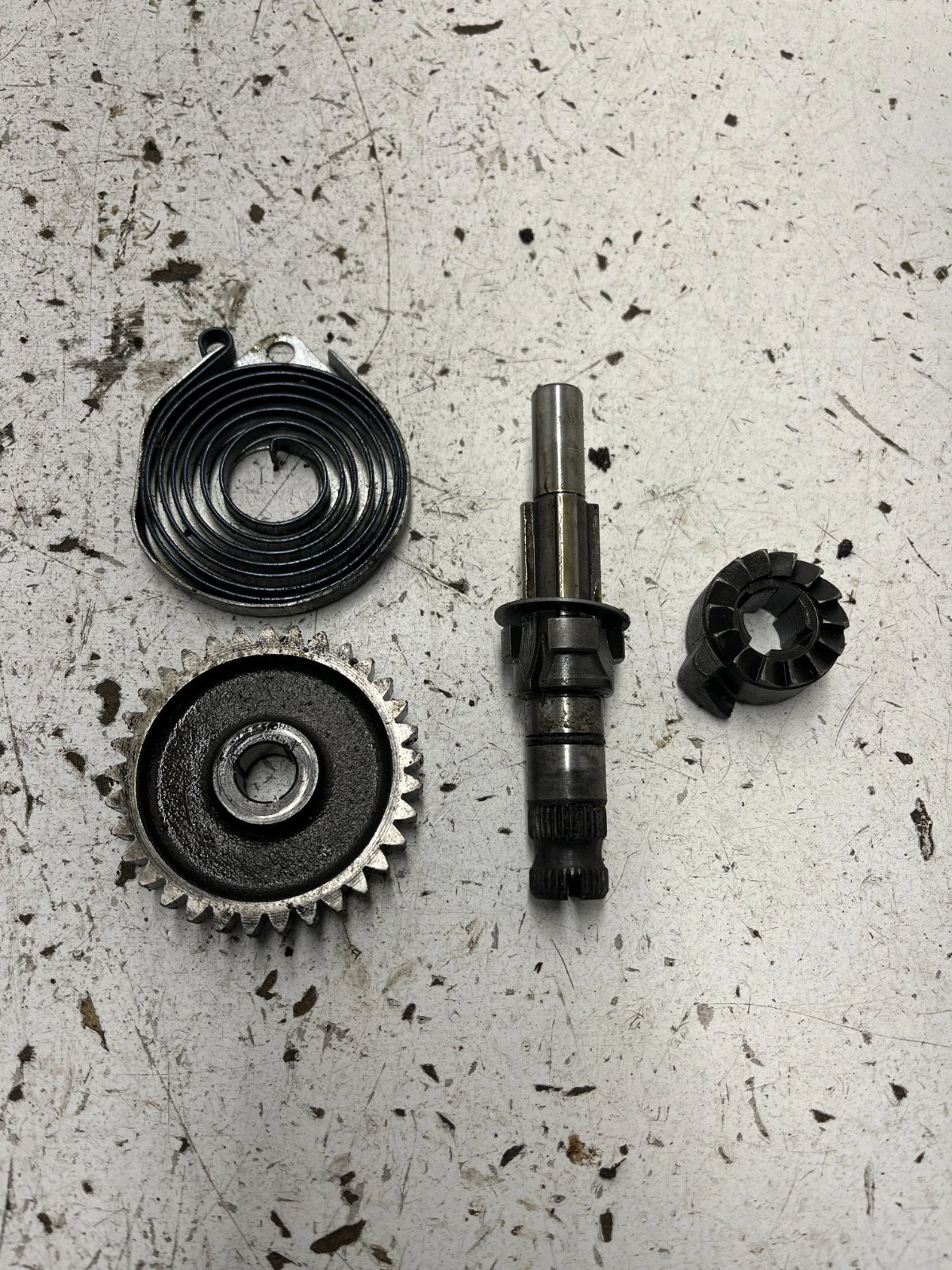 74 1974 Harley Davidson AMF SX125 Sx 125 TX125 OEM Kickstart Gear Shaft Spring