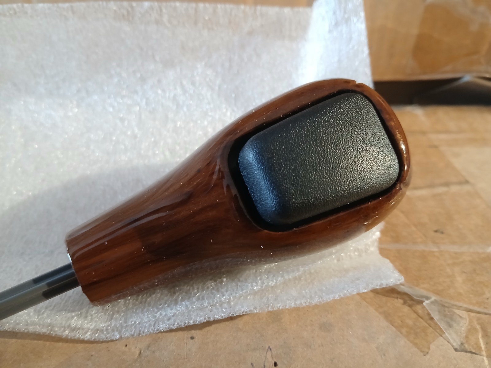 Aston Martin G/KNOB-AUTO ELM - 42-85553