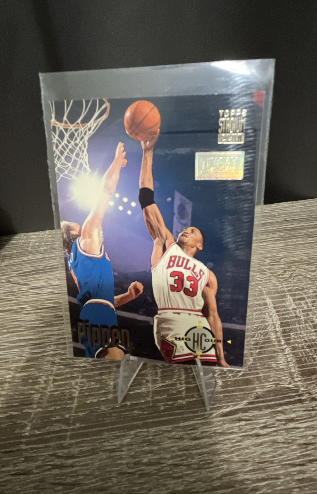 Scottie Pippen #61 Basketball Cards 1993 Stadium Club trading card — raw and PSA graded price guide