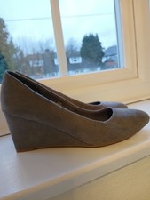  BNWT M&S FOOTGLOVE VEGAN  4.5  standard width wedge shoes grey faux suede 