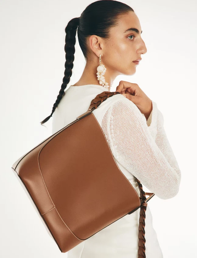 Bolso de Hombro H&M con Correa Trenzada Recubierta Marrón - H&M Original Foto 3 de 4