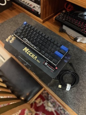 Ducky Mecha Mini Cherry MX Brown Mechanische Tastatur RGB