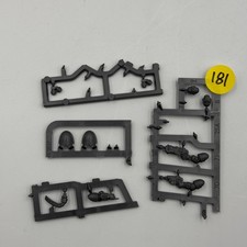Warhammer 40k Space Marines Bits and Pieces