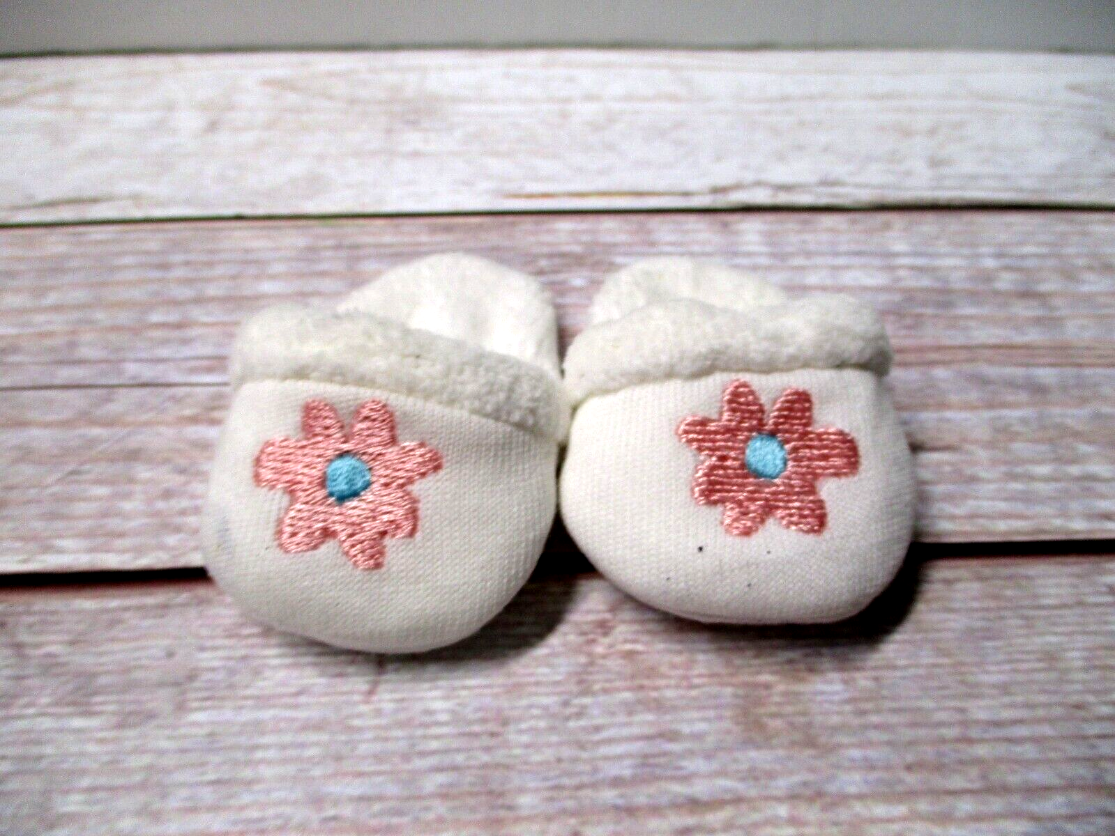 SAOLA Accappatoio Spa Bianco Ragazza Americana ~ Pantofole con Fiore Ricamato Rosa (solo)