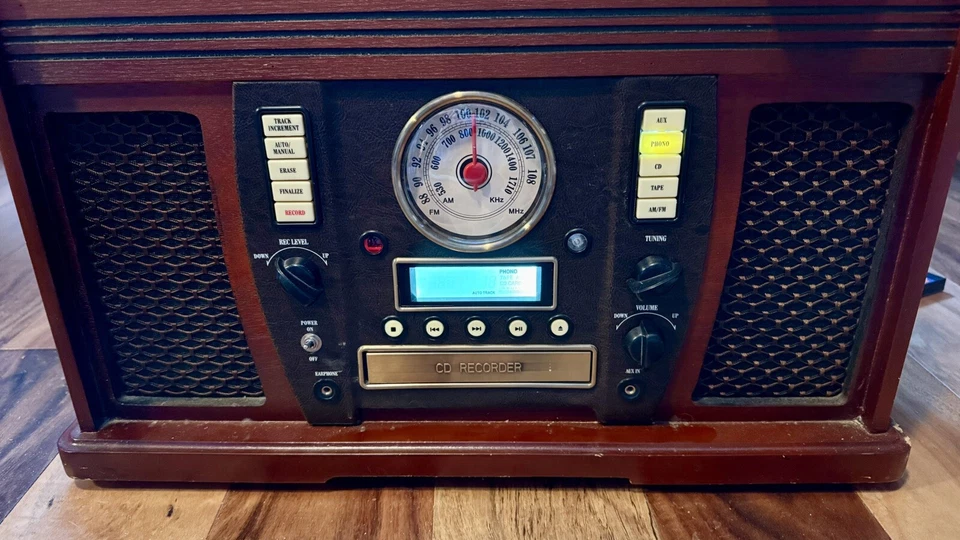 INNOVATIVE TECHNOLOGY ITVS-750 MUSIC CENTER WITH RECORDABLE CD PLAYER, REMOTE - Image 2 of 4