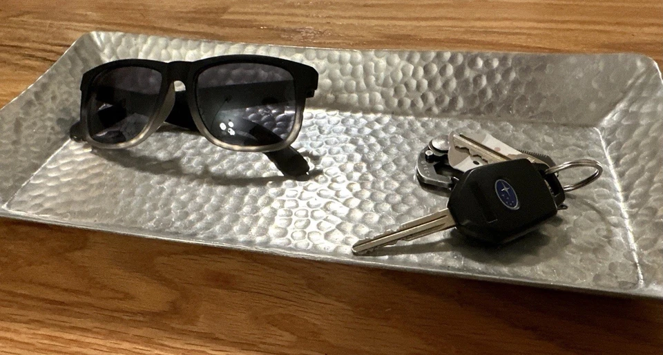 Decorative Hammered Metal Serving Entryway Vanity Tray Silver Home Decor - Image 3 of 4