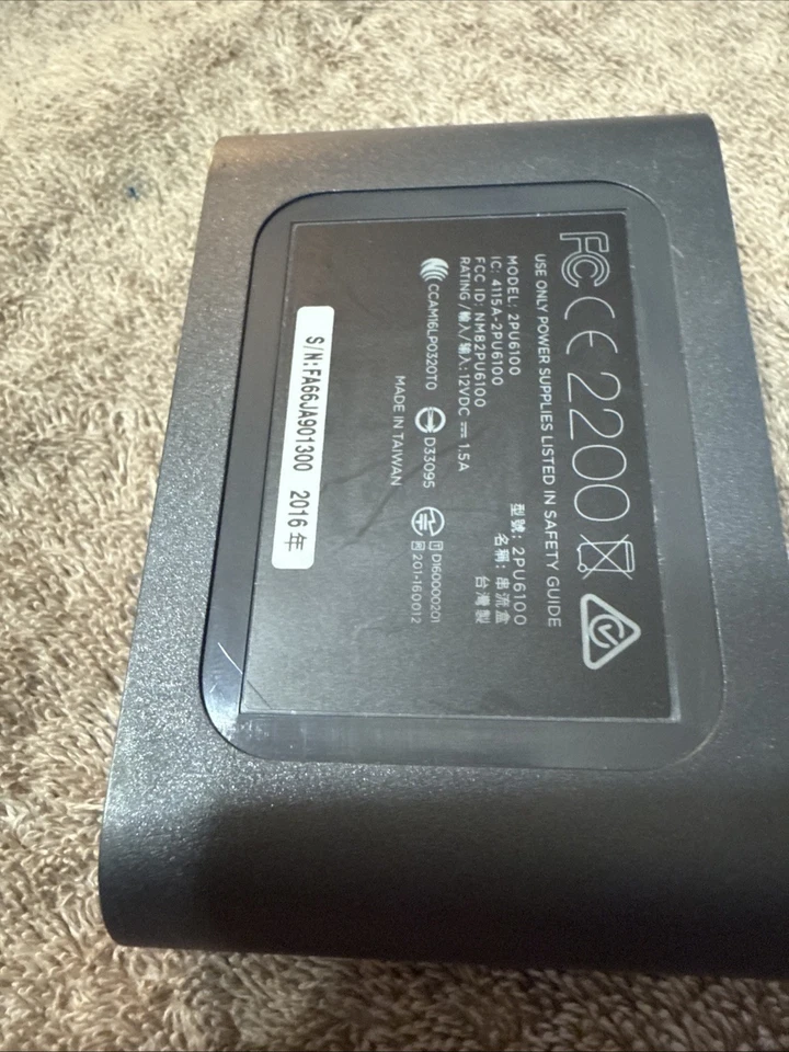 HTC Vive Link Box 2PU6100 w power Adapter + usb - Image 4 of 4