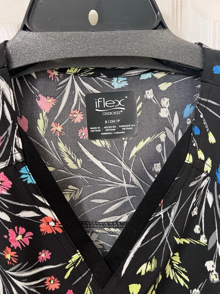 Womens Scrub Top I Flex By Cherokee Size Small NEW black floral print - Image 2 of 4
