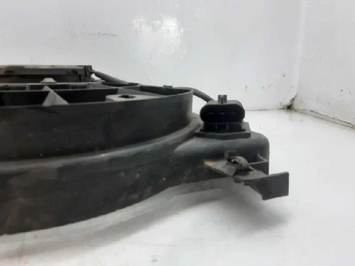 3135103909 Electroventilador para OPEL ASTRA H BERLINA Cosmo 2005 5598220 - Imagen 3 de 8