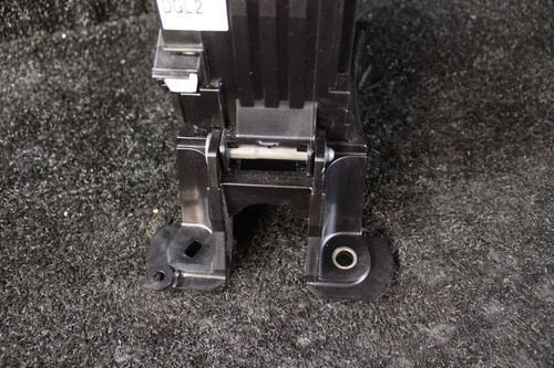 MAZDA CX-30 Transmission Gear Selector Level Shifter DGL2-46-100A 2020 2023 - Picture 10 of 15