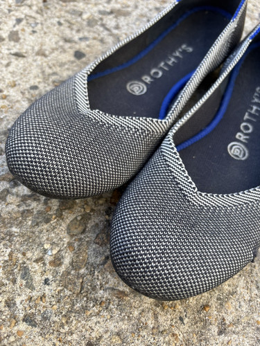 Zapatos planos de ballet Rothys The Point para mujer talla W8 grises sin cordones - Imagen 2 de 9