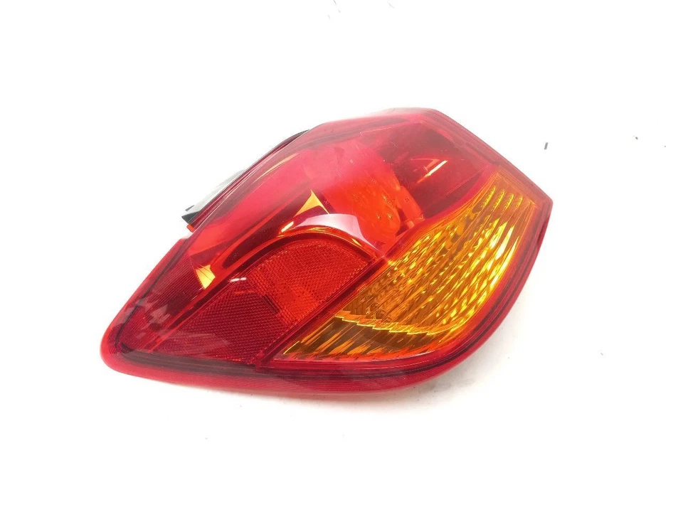 LÁMPARA TRASERA DEL CONDUCTOR MONTADA EN CUARTO para MITSUBISHI OUTLANDER 2011-2019 Foto 2 de 4
