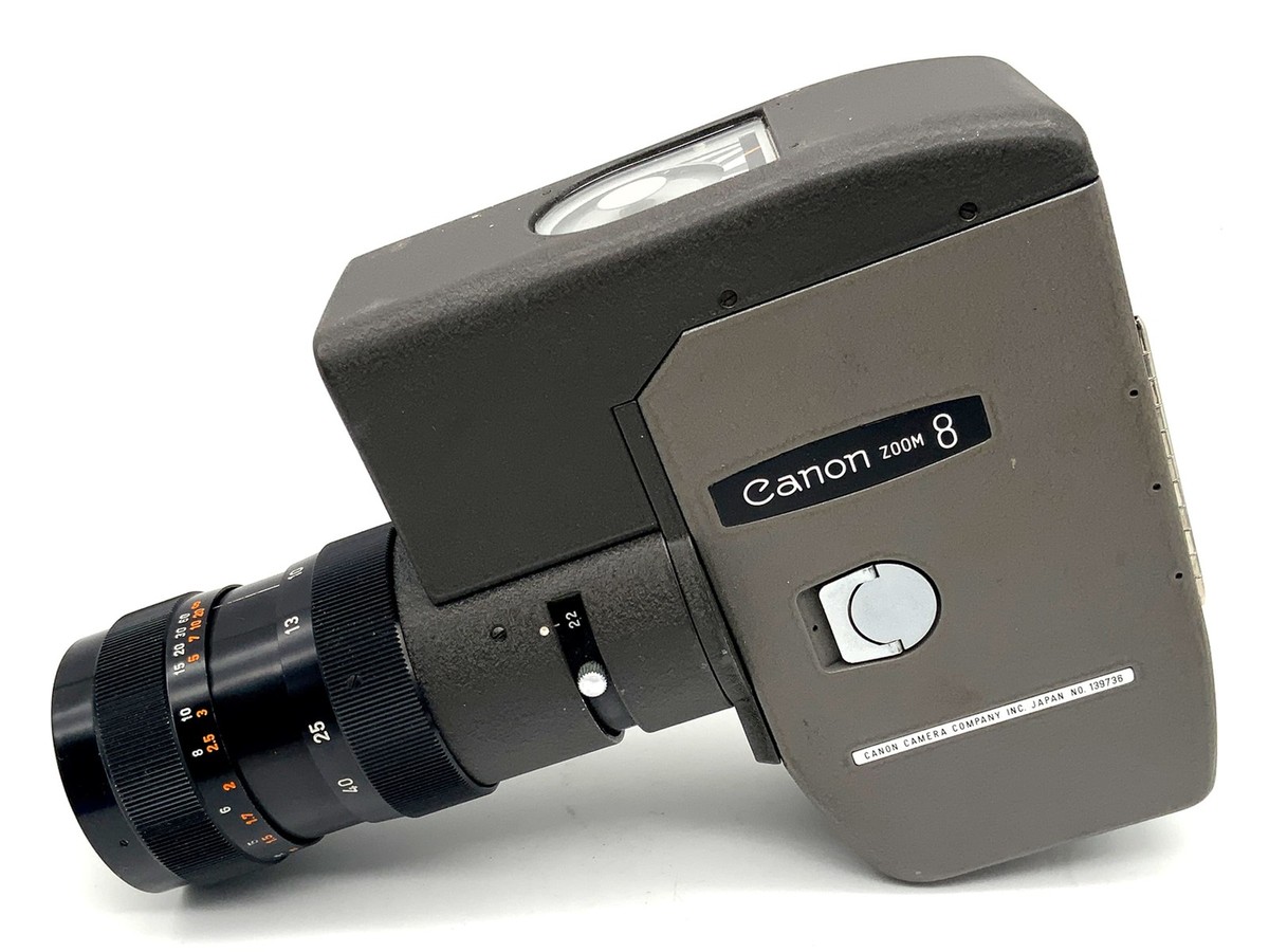Canon ZOOM 80 コンパクトフィルムカメラ Canon Zoom 8 Film Camera With C-8 10-40mm F:1.4 With Handle Double