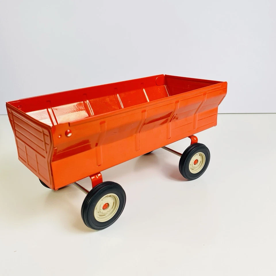 ERTL TOMY 红色农场干草车拖车适用于拖拉机 1: 16 8 英寸比例替换件 — 第 3/4 张图片