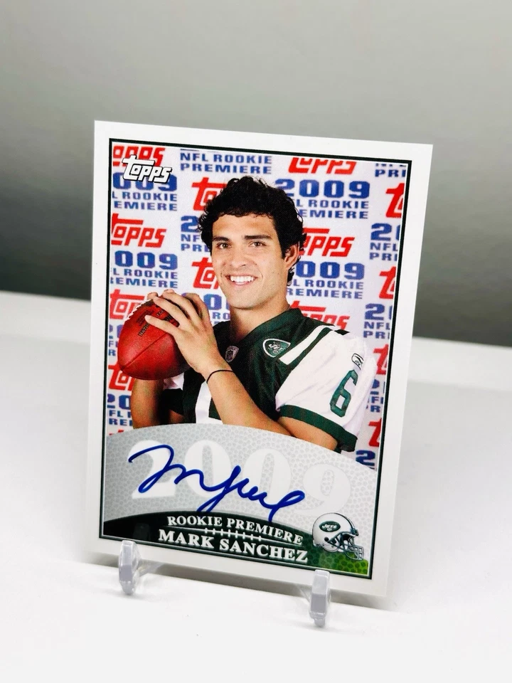 2009 Topps Rookie Premiere Mark Sanchez Auto RC MAG CASE INCLUDED Jets - Image 3 of 4