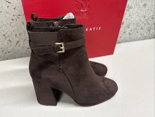 Kelly & Katie Women's Gavan Booties GAVAN Size 6.5 M * Brown (Earthy Micro) *