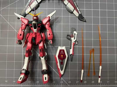 BUILDED BANDAI 1/100 MG INFINITE JUSTICE GUNDAM MODEL KIT ZGMF