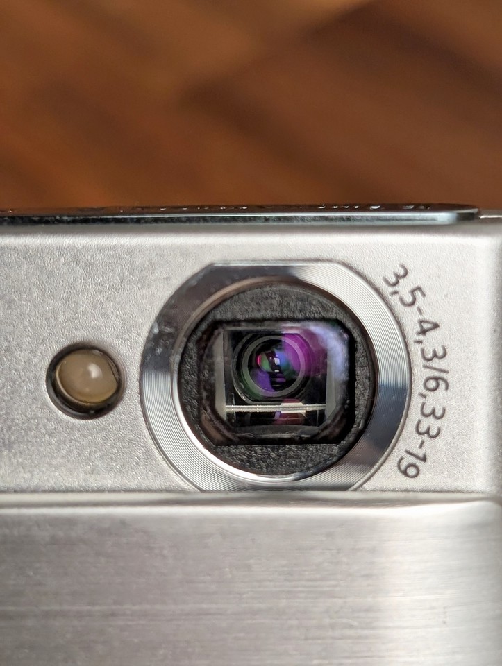 Japanese Language Only Excellent Sony Cyber-shot DSC-T70 8.1MP 3x ...