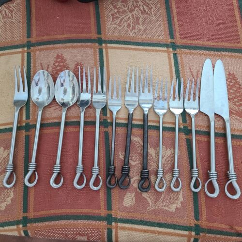 GOURMET SETTINGS SILVERWARE 10 PEICES PLUS 3 CHINA