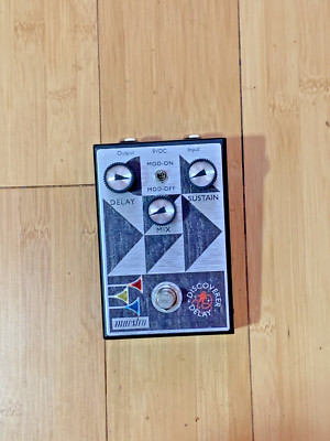 Maestro Discoverer Delay Guitar Effects Pedal