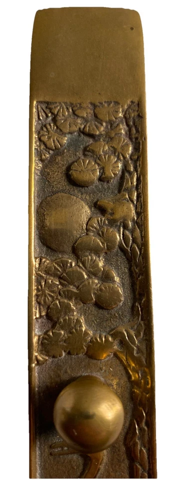 GUINDASTE DE FLORES DE LÓTUS PESO PAPEL BRONZE FUNDIDO COREANO VINTAGE 7” - Imagem 2 de 4