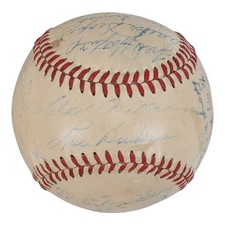 Top 10 Lou Boudreau Baseball Cards 31