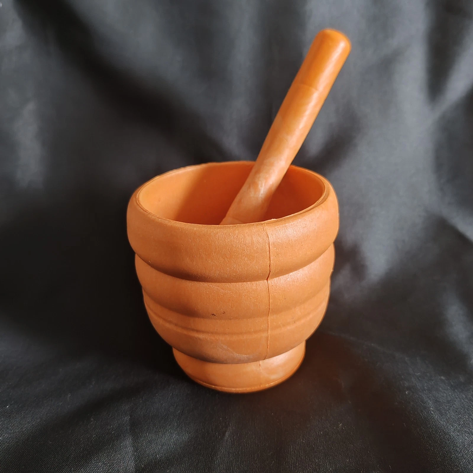 Plastic Mortar & Pestle Thai Grinder Food Grade Lightweigth / Small Som Tam
Opens in a new window or