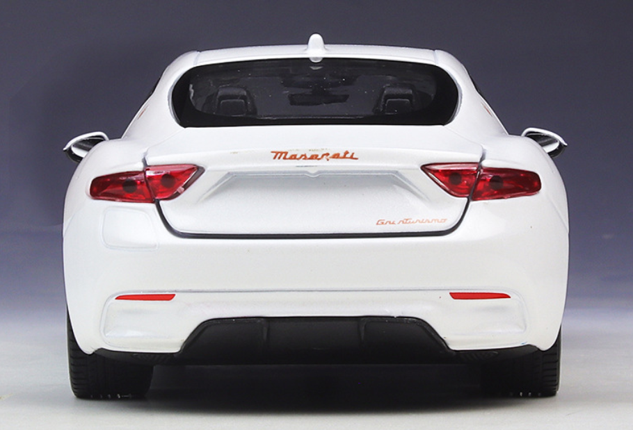 Maserati Granturismo Folgore 1:24 Scale Diecast Car Welly Model