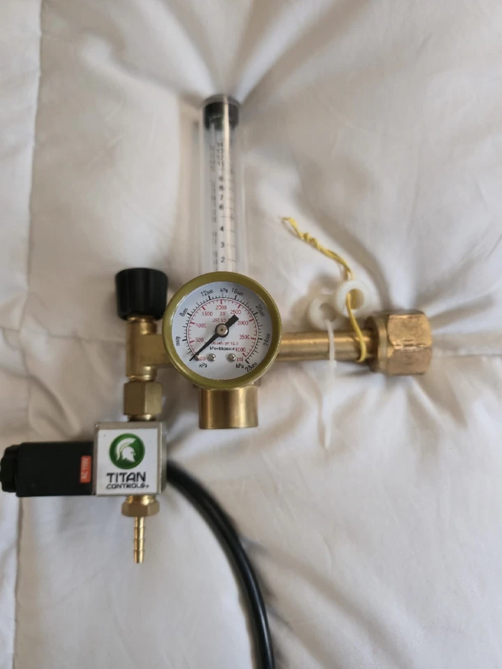 Titan Controls CO₂ Regulator – Compatible with Titan & Other 120V Cont - Image 2 of 4