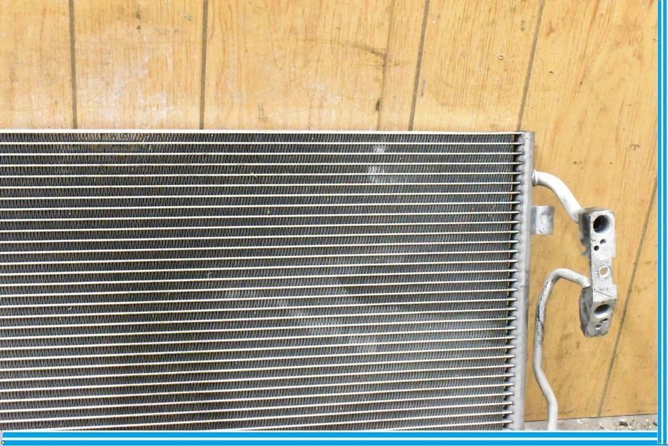 Condensador de CA compatible con BMW 320i 328i 428i 64506804722 12-18 Foto 2 de 4