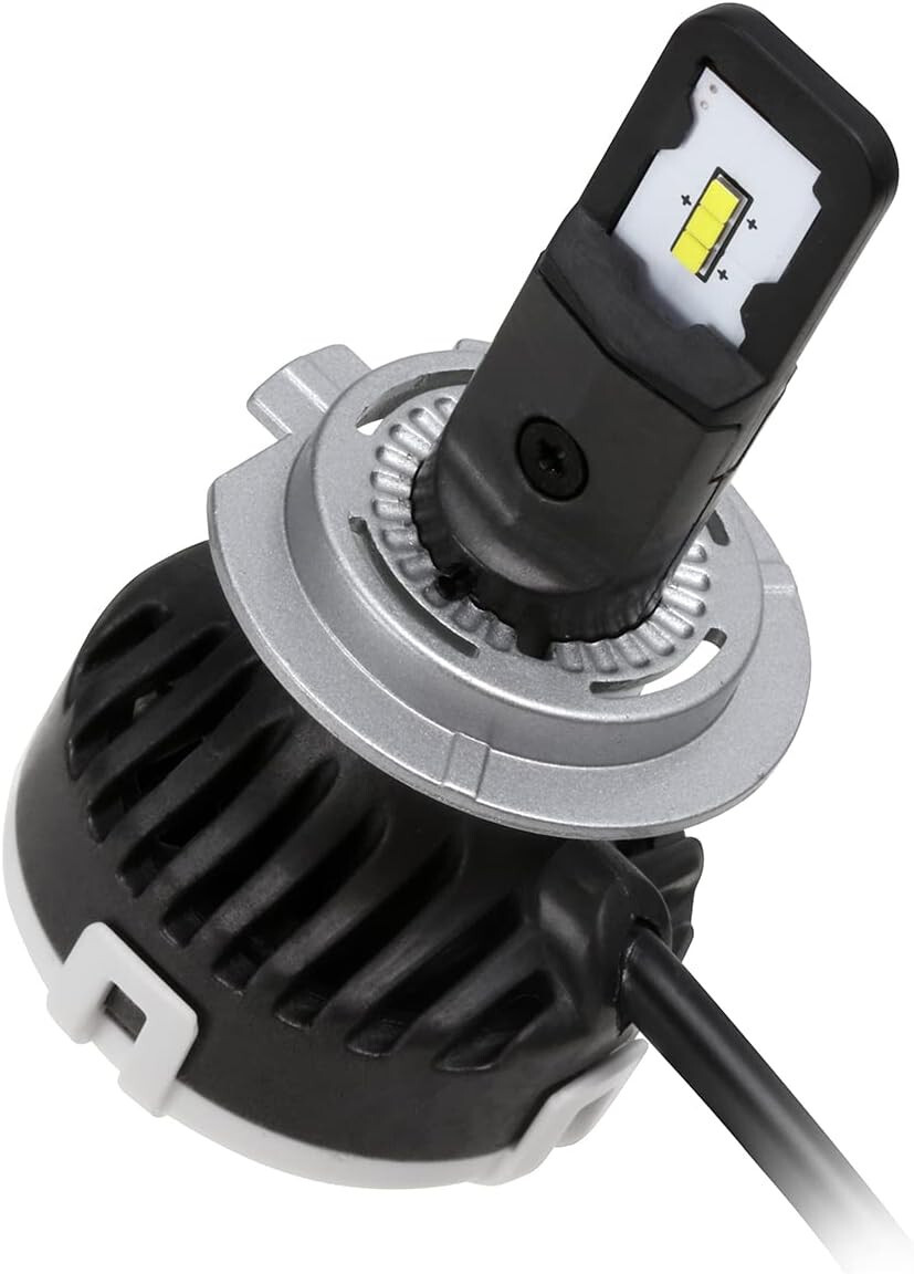 Ampoule LED H7 PIAA 6000K avec faisceau anti-éblouissement longue portée