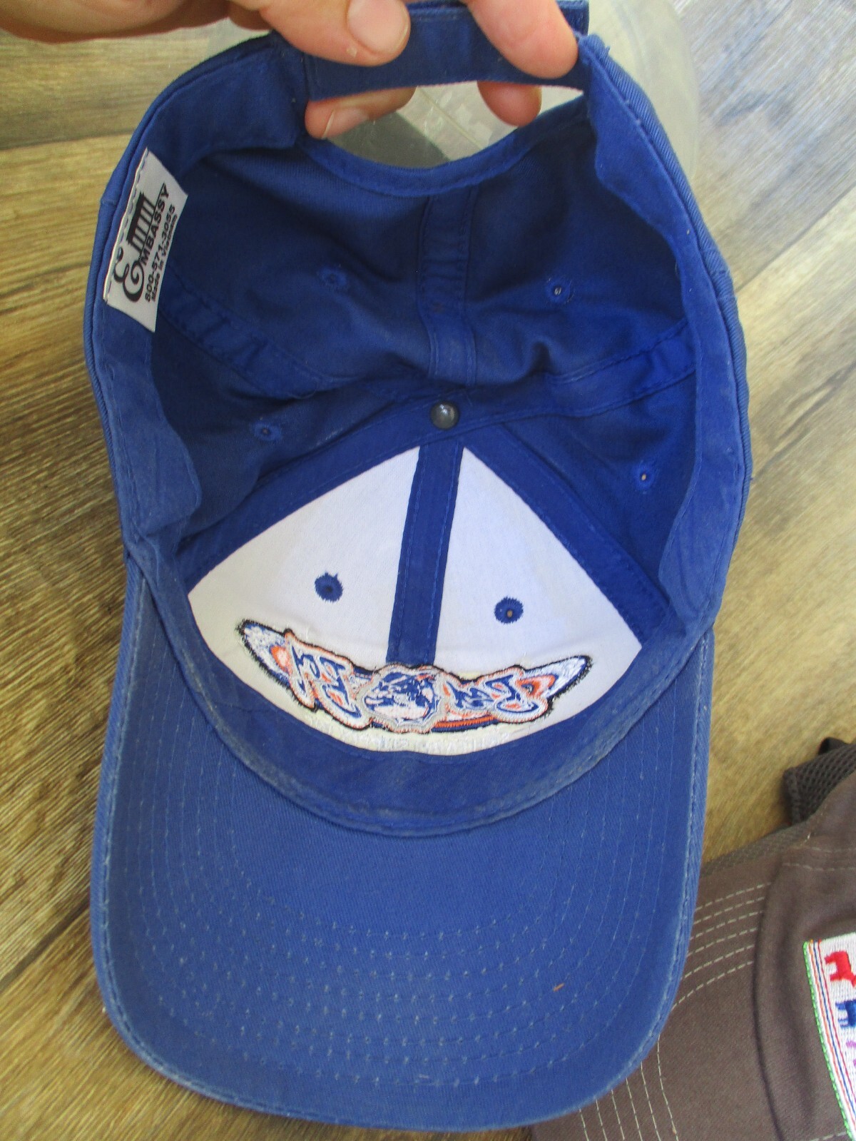 Picture 4 of 5
