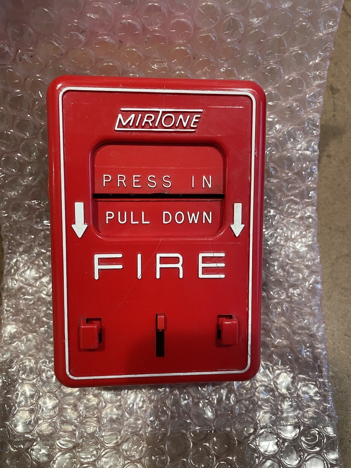 MIRTONE 73204 Vintage FIRE ALARM PULL STATION. Missing Glass Rod