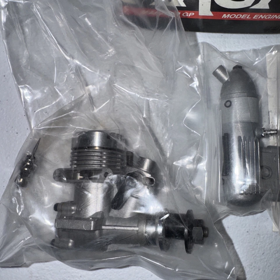 Vintage NIB Magnum 15 GP Sport RC Airplane Glow Engine NOS - Image 3 of 4