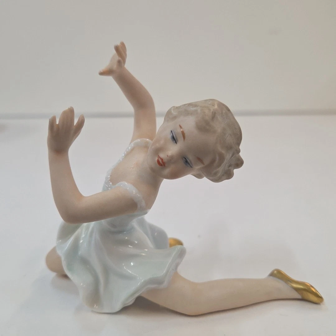Wallendorf Ballerina In Antique Ceramic & Porcelain Figurines for