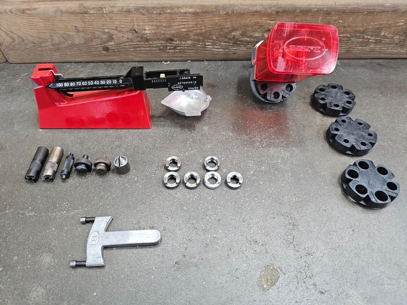 USED Lee Reloading Case Conditioning Combo, Shell Holders, Scale, Powder Measure