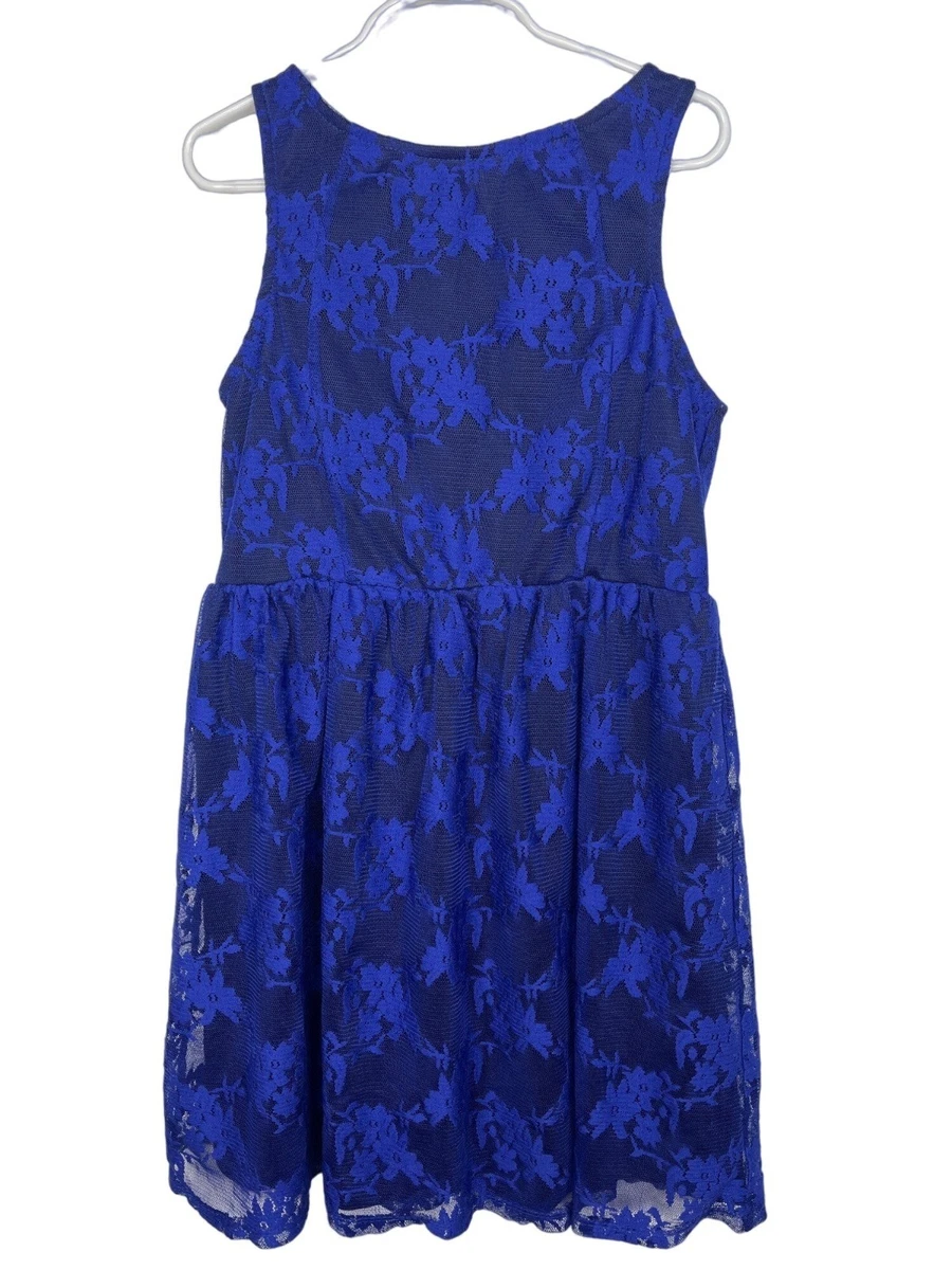 Robe Tricotée à Capuche Forever 21 Girls – Taille 13/14 – Couleur Bordeaux – Neuve Avec étiquettes