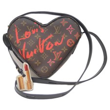 Louis Vuitton M45890 Monogram Soccer Foreign Love Heart Box Shoulder bag r0_0410