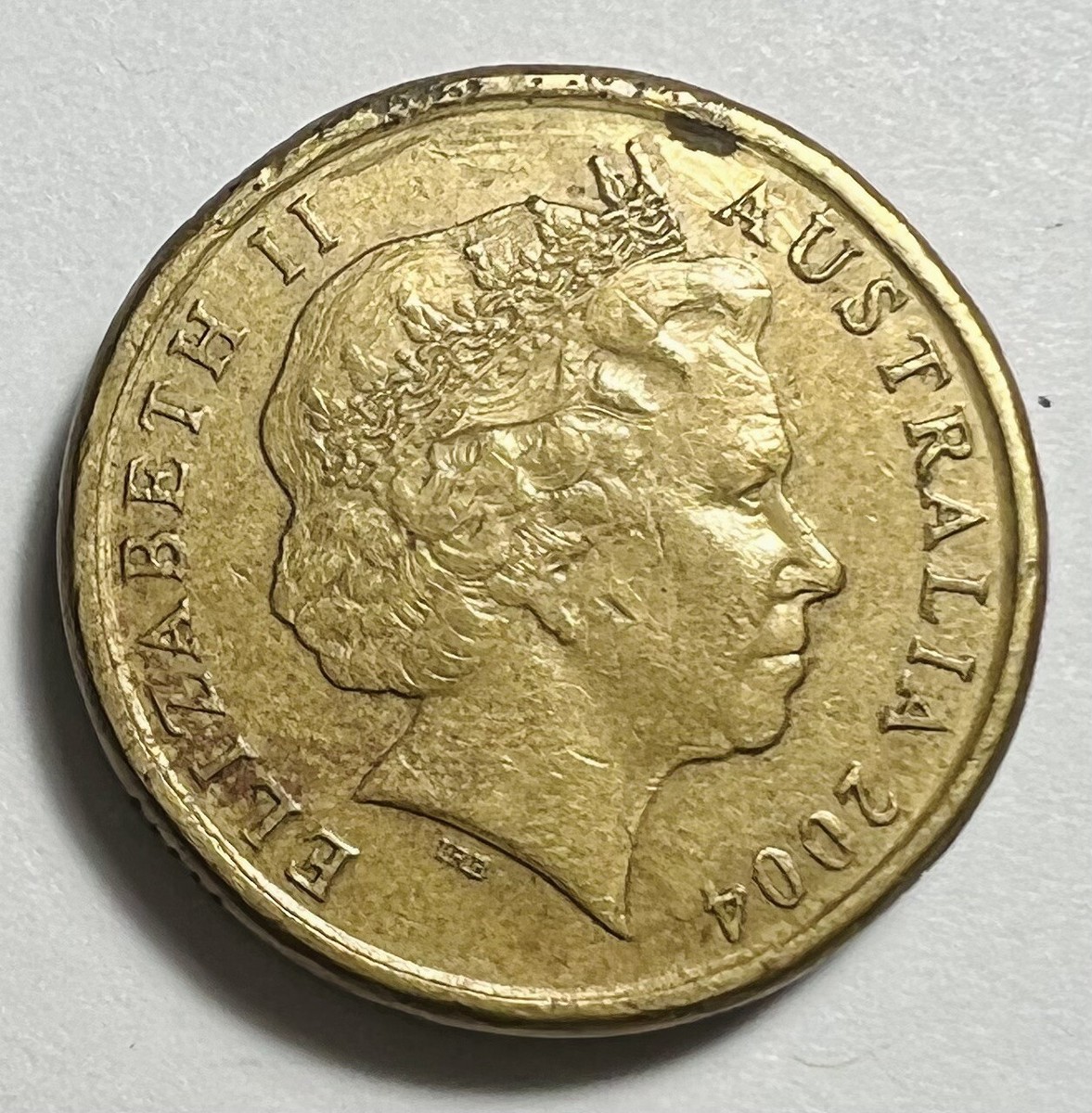 2004 AUSTRALIAN CIRCULATED $2 TWO DOLLAR COIN QUEEN ELIZABETH II