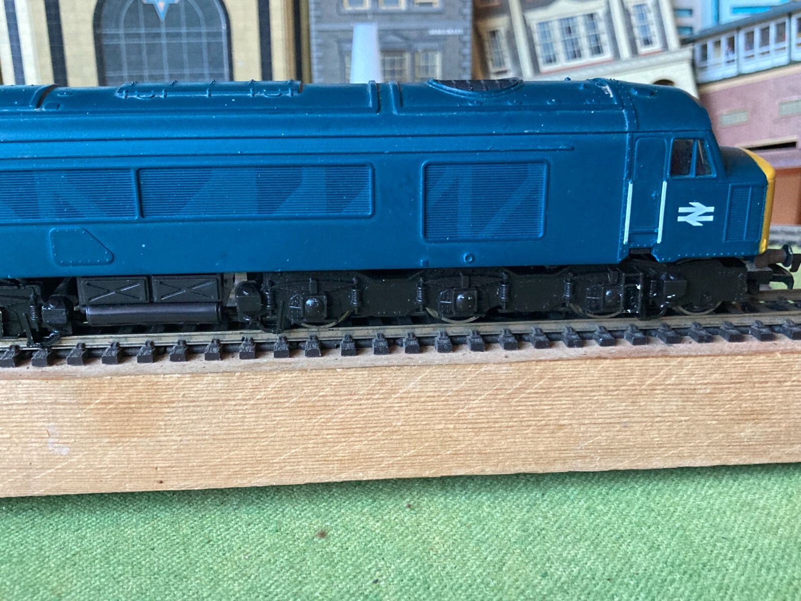 Picture 9 of 12