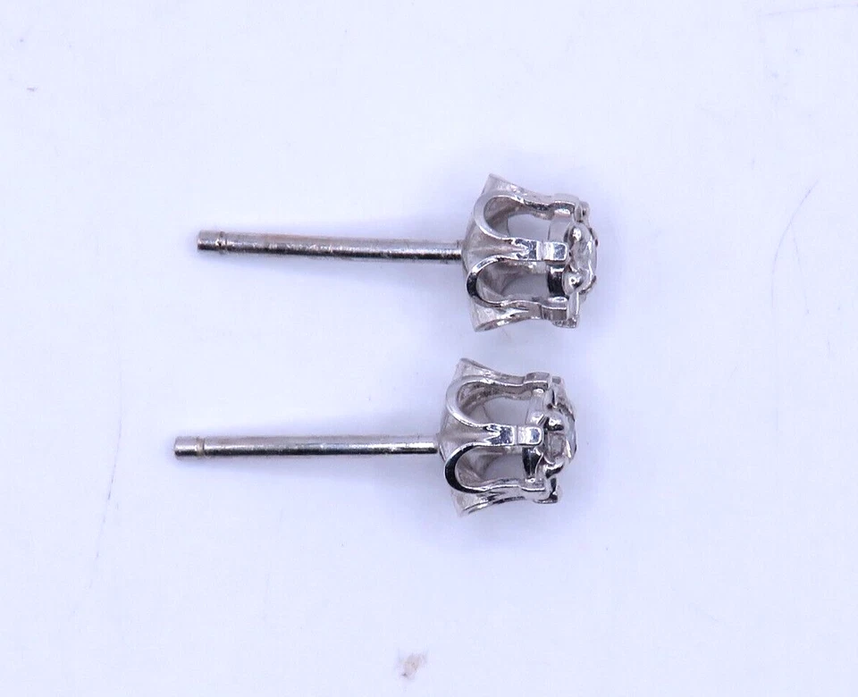 PRECIOSO PAR DE ARETES DAMAS ORO BLANCO 14K con 2 DIAMANTES (.08ct) * Foto 3 de 4