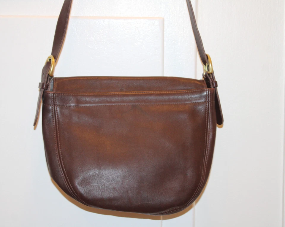 ТРЕНЕР темно коричневый кожаный через плечо седло сумка Ergo клапан сумочка винтажный США - Изображение 3 из 4