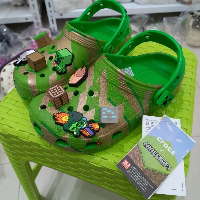 minecraft Kids' Crocs: Meets Adventure!- LIMITED EDITION - Image 3 of 3