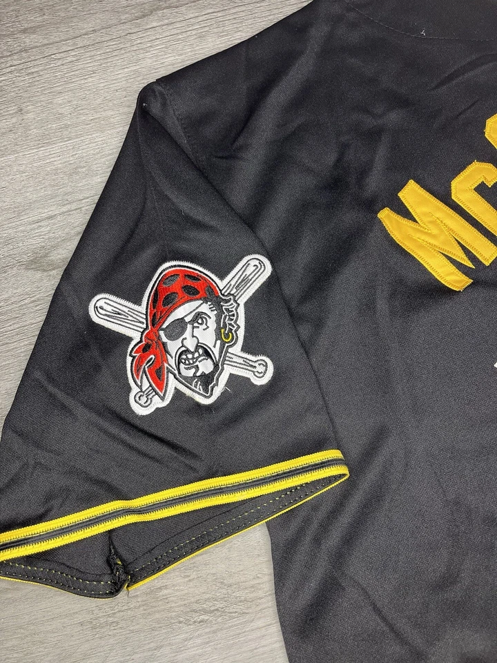 Andrew McCutchen Pittsburgh Pirates Alternate Black Jersey w/ Patch Men’s Large - Image 4 of 4
