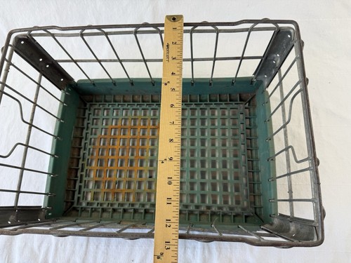 Vintage 1972 Lucerne Rectangular Metal & plastic Milk Crate 19x13x11" - Picture 15 of 18