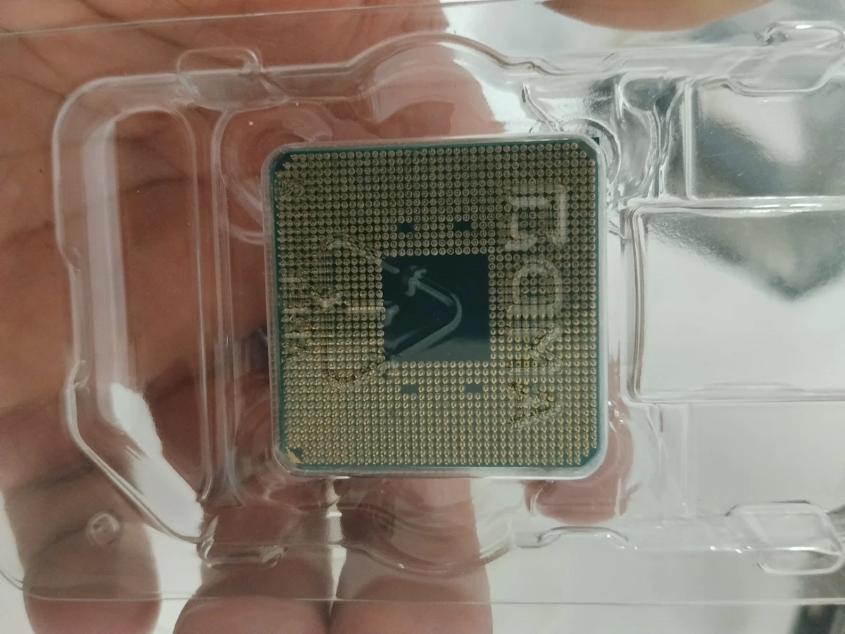 Procesador AMD Ryzen 7 2700X 8-Core AM4 Usado, sin disipador.