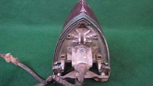1951 1952 1953 Cadillac RH Tail Light Housing w/lens 5940157 - Picture 13 of 24