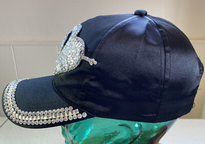 NWOT Double Heart Baseball Hat NWOT WOMENS YMF SUPER BLING DOUBLE HEART CUPID LOVE HAT  main image 2