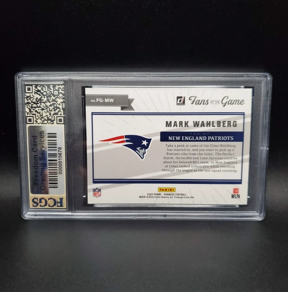 Mark Wahlberg #FG-MW (2022) Panini Donruss Fans of the Game - Graded 9 [FCGS] - Image 3 of 3