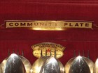 1910-1942 Oneida 34 Pc. Community Silver Plate Flatware w/Case + 8 mini Spoons — photo 10